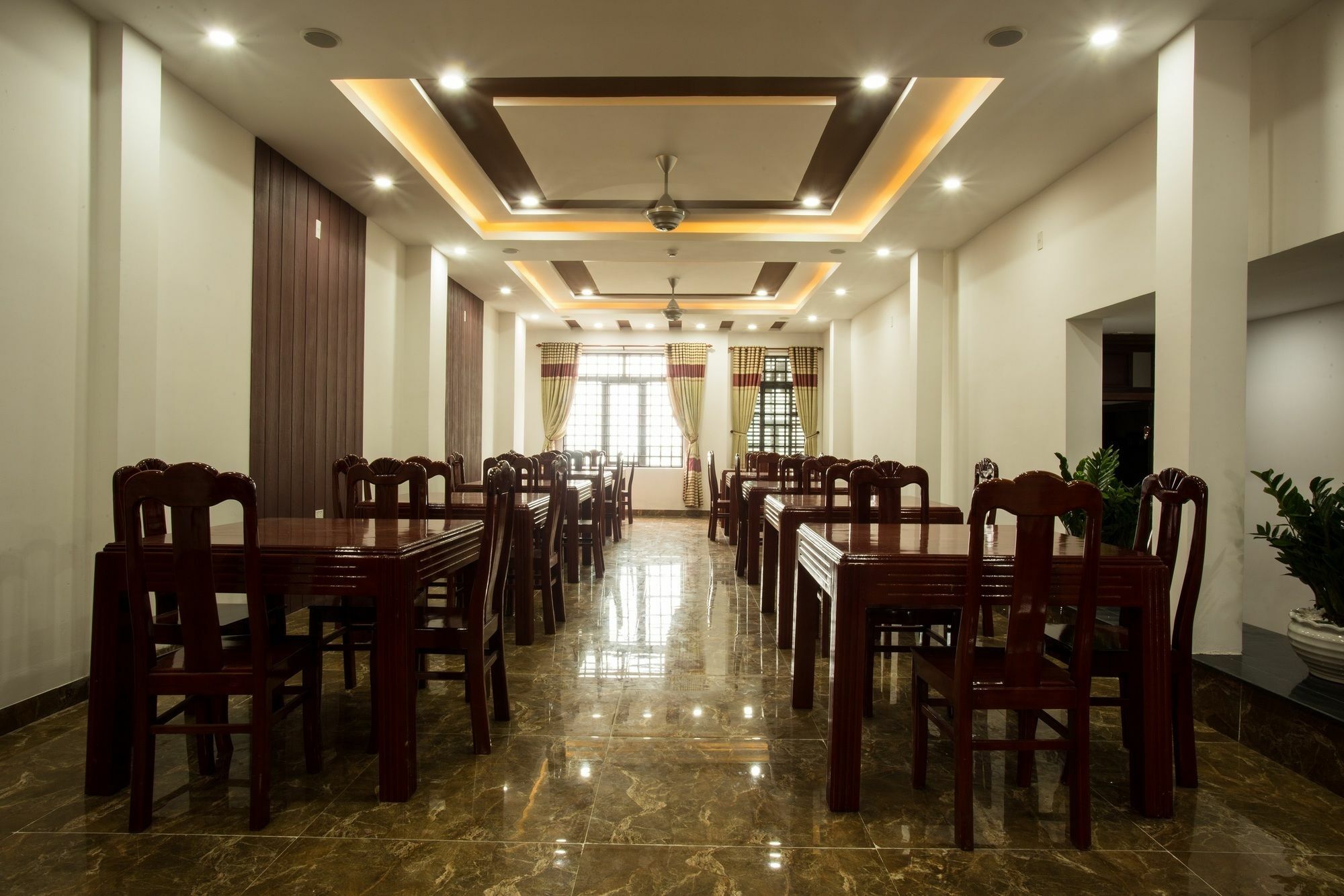 דה נאנג Bien Thanh Hotel מראה חיצוני תמונה
